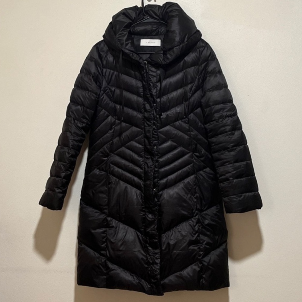 T Tahari Women's puffer coat